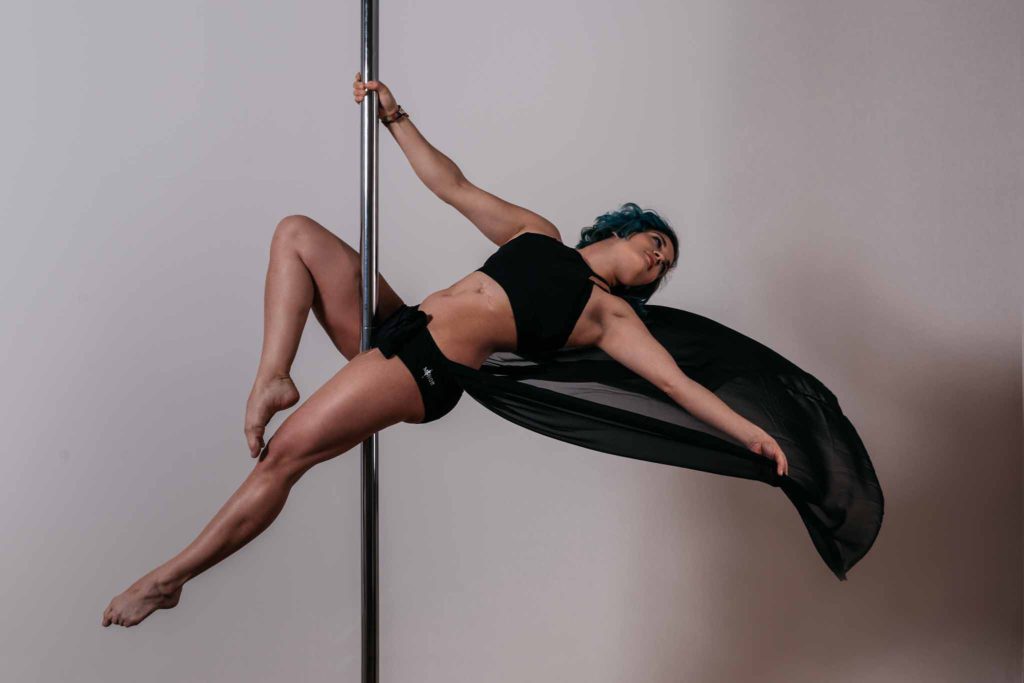 North Pole Shooting Shape - Seat by Betty